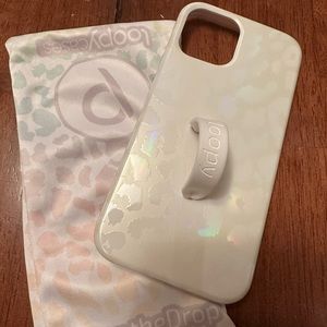 Iridescent leopard iPhone 12 loopy case